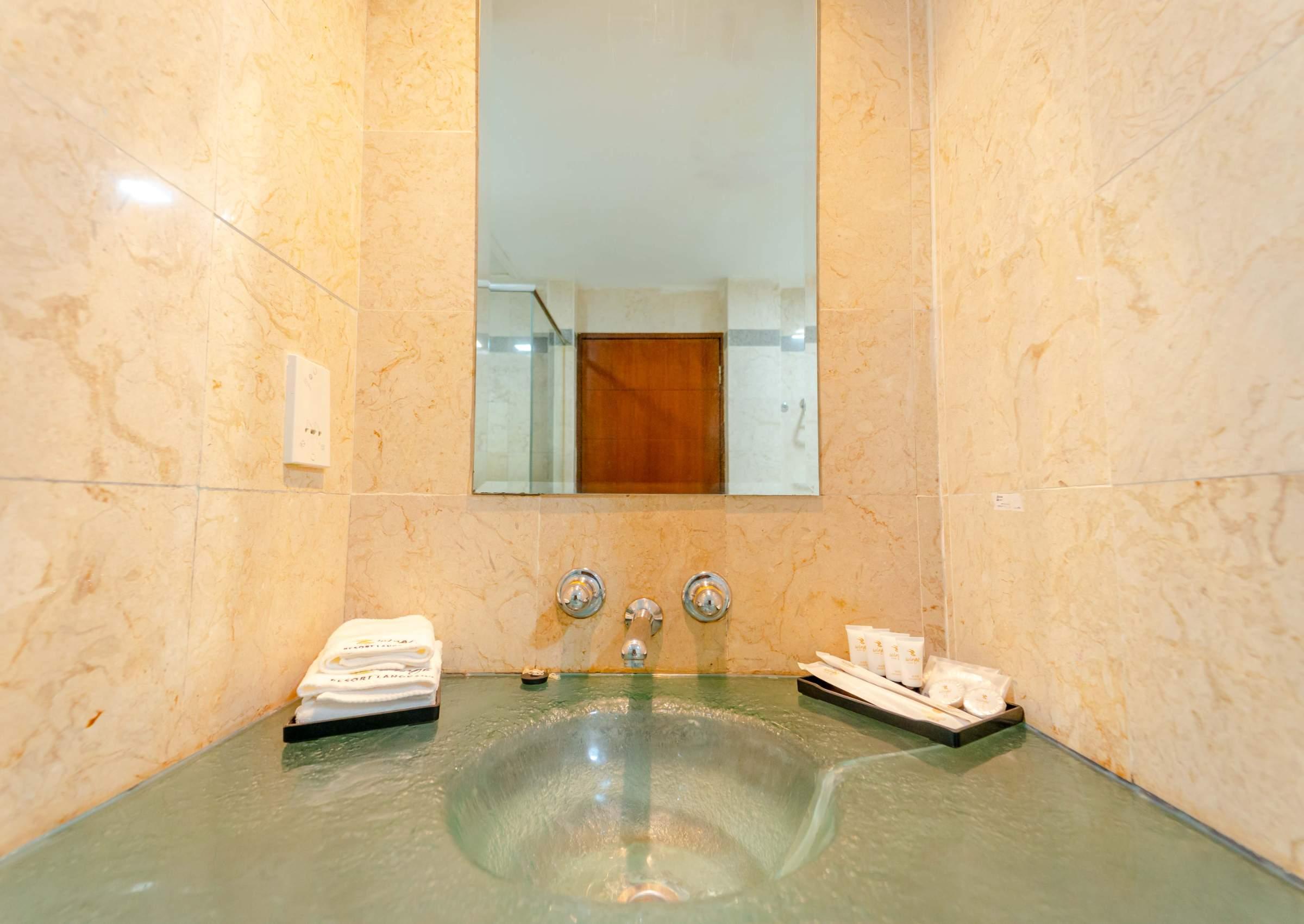 Bathroom Deluxe King