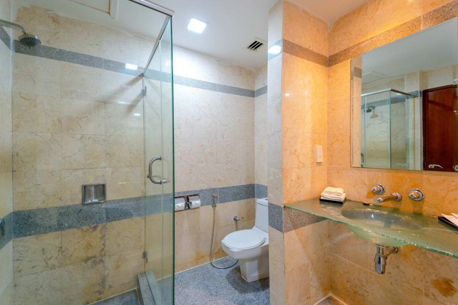 Bathroom Deluxe Twin