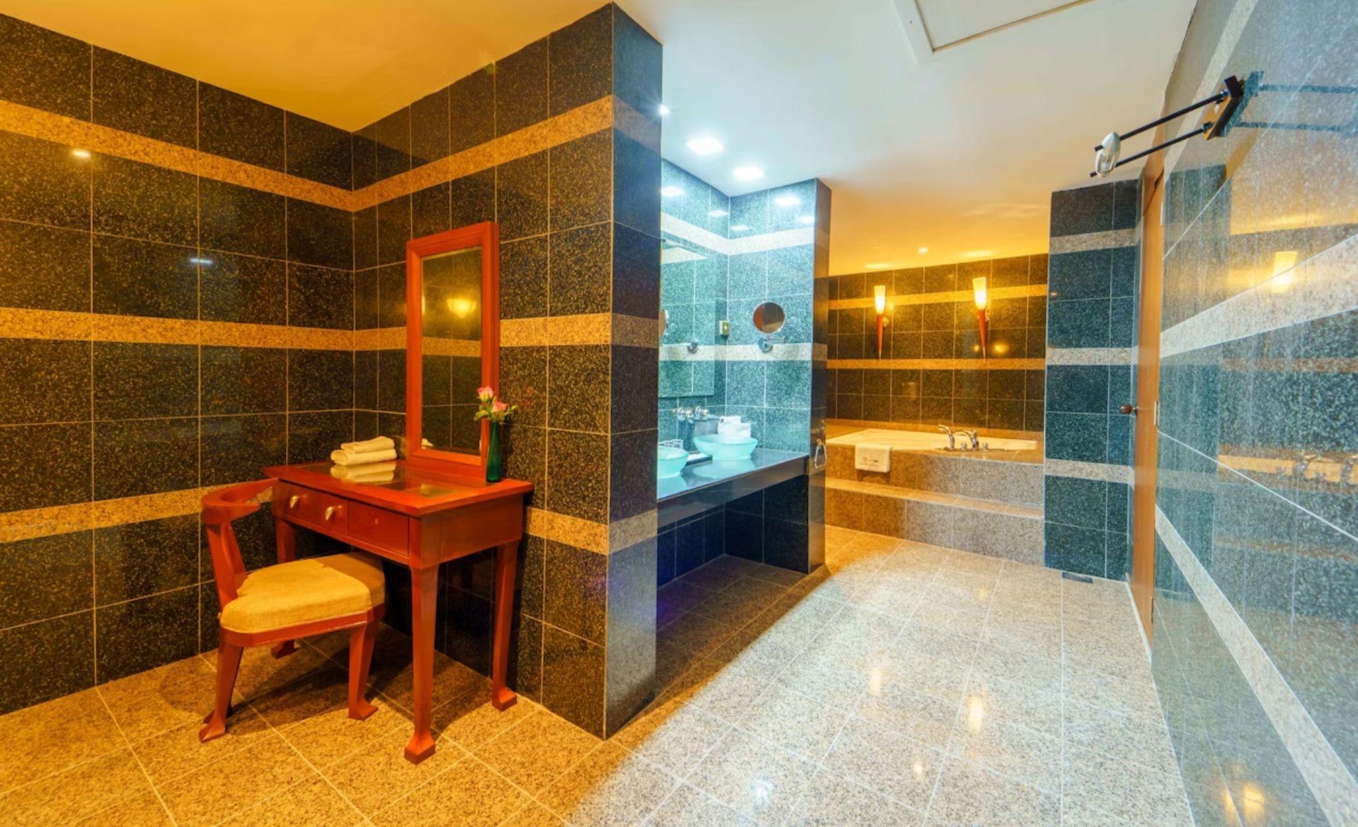 Presidential Suite